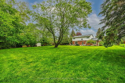 10 Emily St, Norfolk - Port Dover image-0-3
