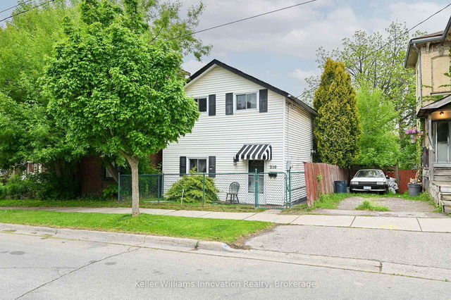 210 Darling Street