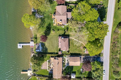 318 Island Rd, Prince Edward County - Hallowell Ward image-0-2