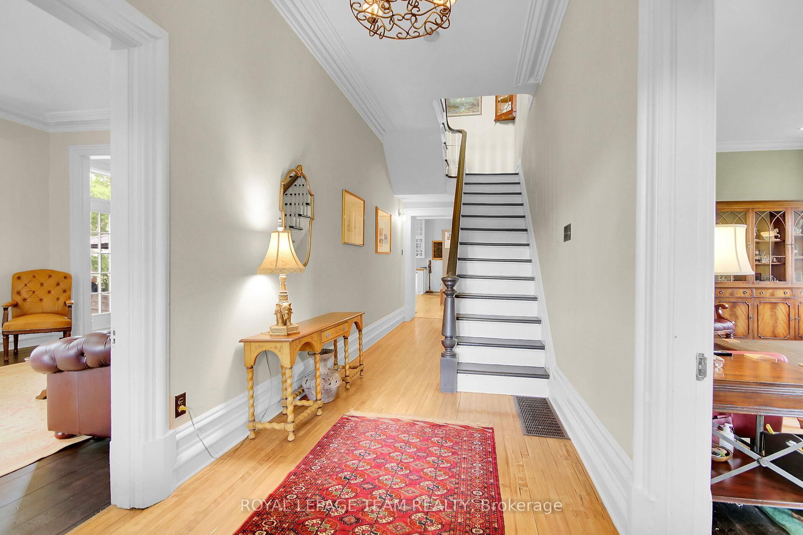 Listing Image 10
