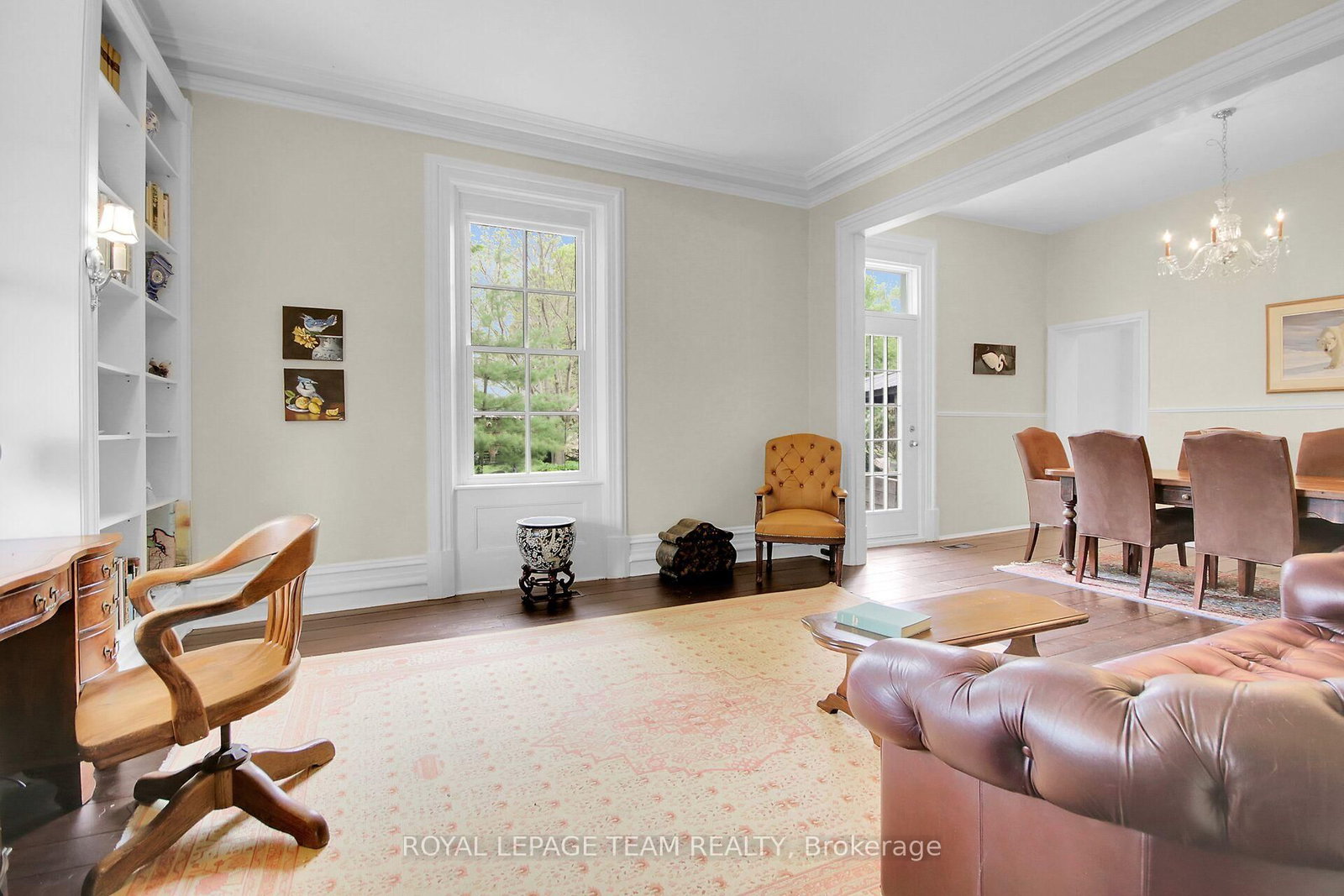 Listing Image 11