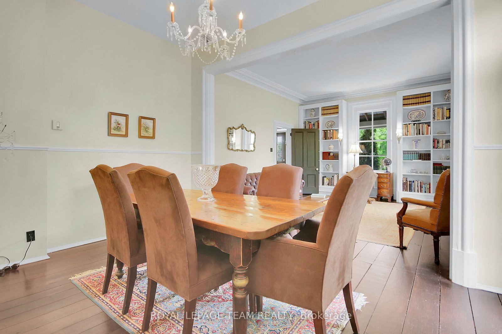 Listing Image 13