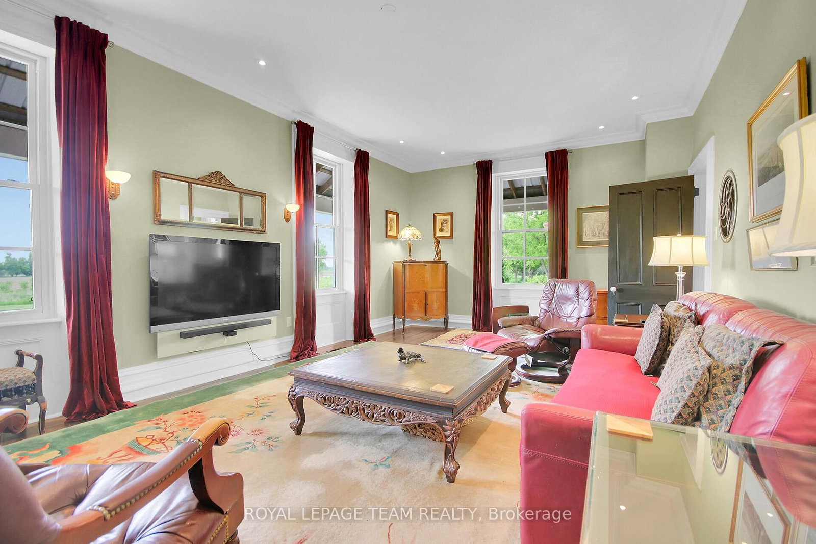 Listing Image 20