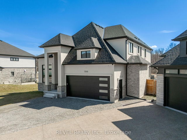 7515 Sherrilee Crescent