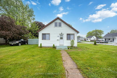 700 Wallace St, Chatham-Kent - Wallaceburg