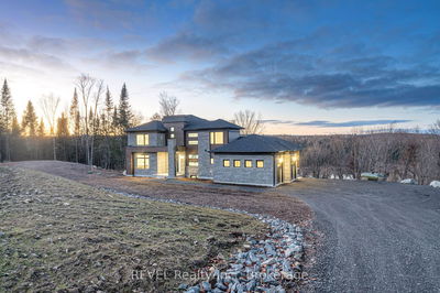 1008 Napier Crt, Lake of Bays - Franklin