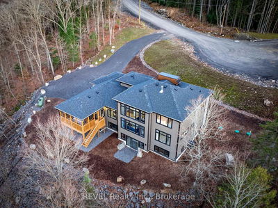 1008 Napier Crt, Lake of Bays - Franklin image-0-4