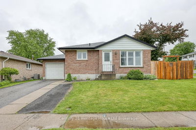 2 Chippewa Ave, Woodstock - North image-0-2