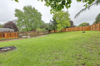 2 Chippewa Ave, Woodstock - North image-0-3