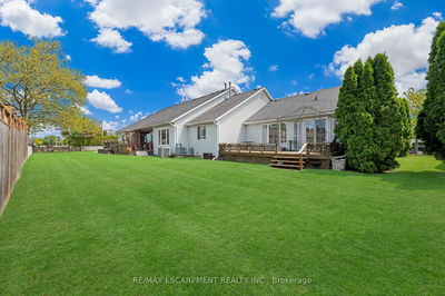 8 Garden Dr, West Lincoln - Smithville image-0-1