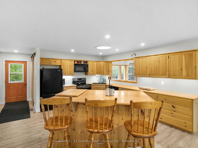 2302 Buckslide Rd, Algonquin Highlands - Stanhope image-0-3
