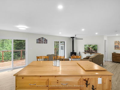 2302 Buckslide Rd, Algonquin Highlands - Stanhope image-0-4