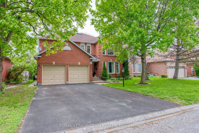 27 Sherk Crescent
