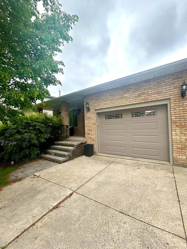 14 Vista Court