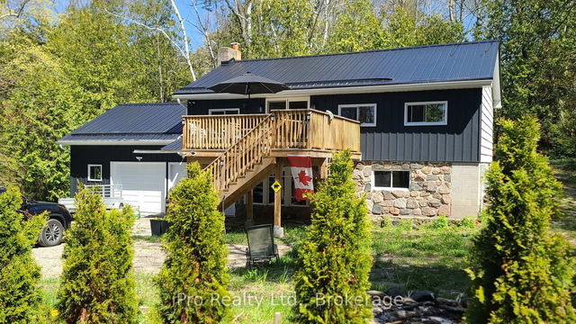 44 RED CEDAR Drive S