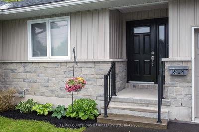 Unit 2 — 62 County Road 8, Greater Napanee - Greater Napanee image-0-2