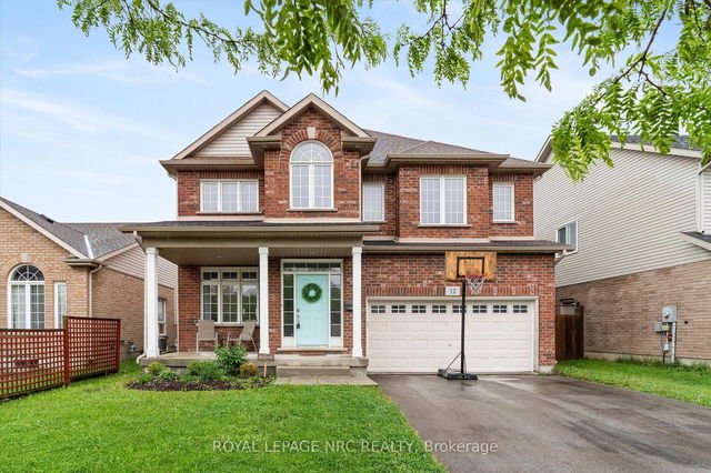 12 Silver Maple Road