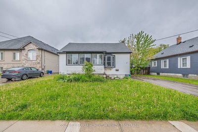 61 Queen St, Thorold - Thorold Downtown image-0-2
