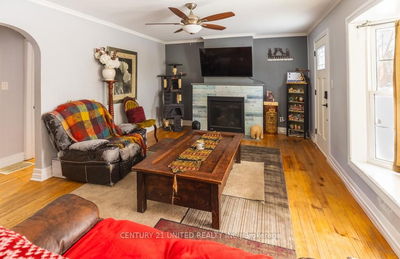 1009 Ward St, Selwyn - Selwyn image-0-1
