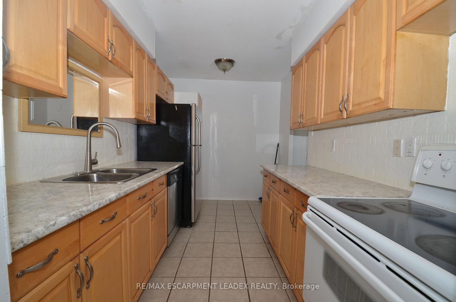 1964 Main Street W, Unit 1002 - Photo 11