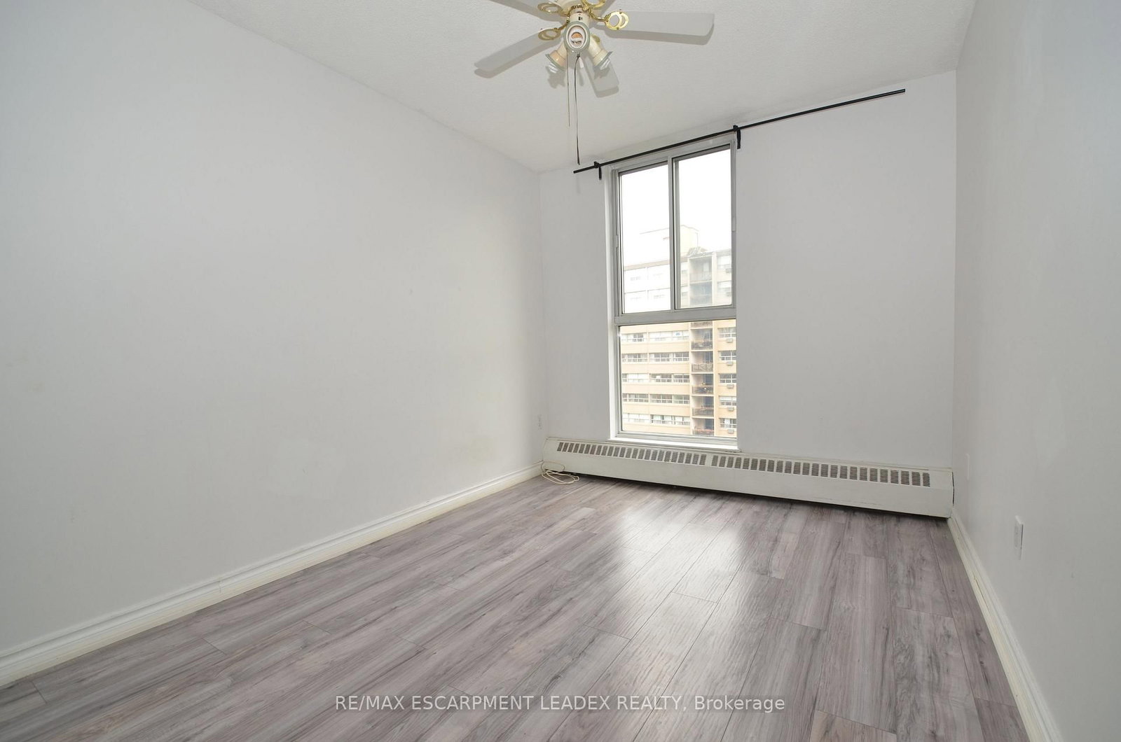 1964 Main Street W, Unit 1002 - Photo 14