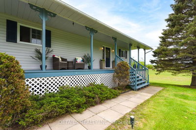 887 Macpherson Rd, Smiths Falls - Montague Twp image-0-1