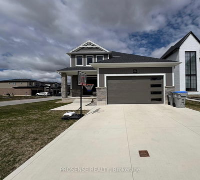 86 Church St, South Huron - Exeter