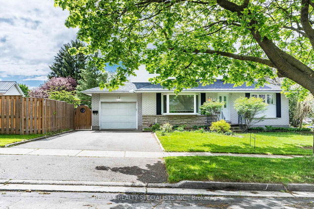 60 Kenwood Crescent