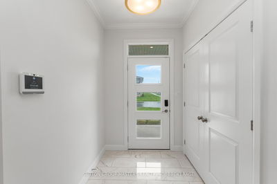 11 Walden Pond Dr, Loyalist - Amherstview image-0-2