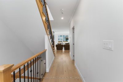 11 Walden Pond Dr, Loyalist - Amherstview image-0-3