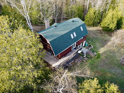 672 East Rd, Northern Bruce Peninsula - Northern Bruce Peninsula image-0-1