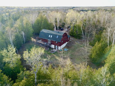 672 East Rd, Northern Bruce Peninsula - Northern Bruce Peninsula image-0-2