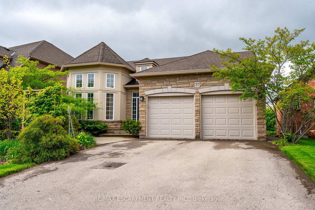 27 Gaines Avenue