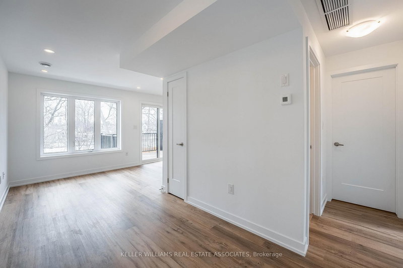 321 - 4263 FOURTH Ave, Niagara Falls, L2E 0C2 | Image 2