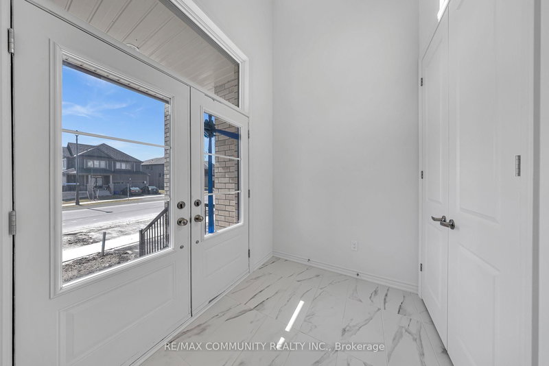 1017 Trailsview Ave, Cobourg, K9A 4J6 | Image 2