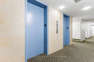 Unit 406 — 109 King St, Brockville - Brockville image-0-3