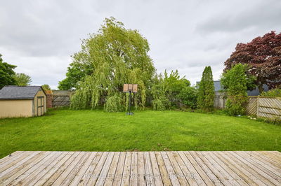 19 Rannie Crt, Thorold - Confederation Heights image-0-2