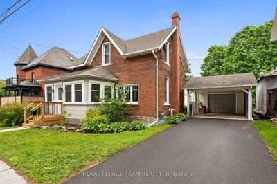 82 Lake Ave, Carleton Place - Carleton Place image-0-1