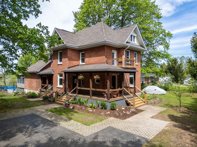 296 Garafraxa St Street