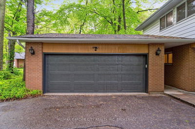 10 OAK Lane, Pelham - Fonthill image-0-3