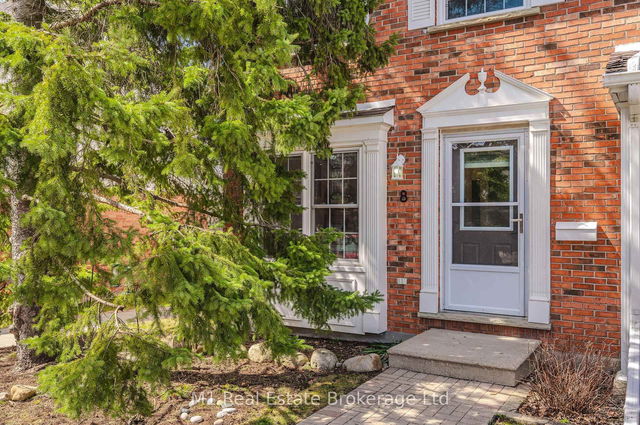 8 - 129 VICTORIA Road