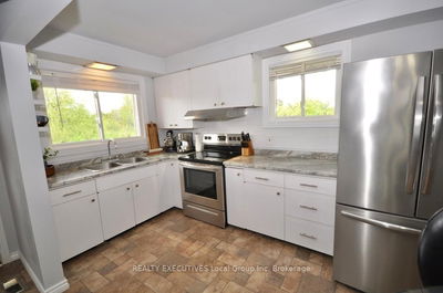 595 Metcalfe St, North Bay - Central image-0-1