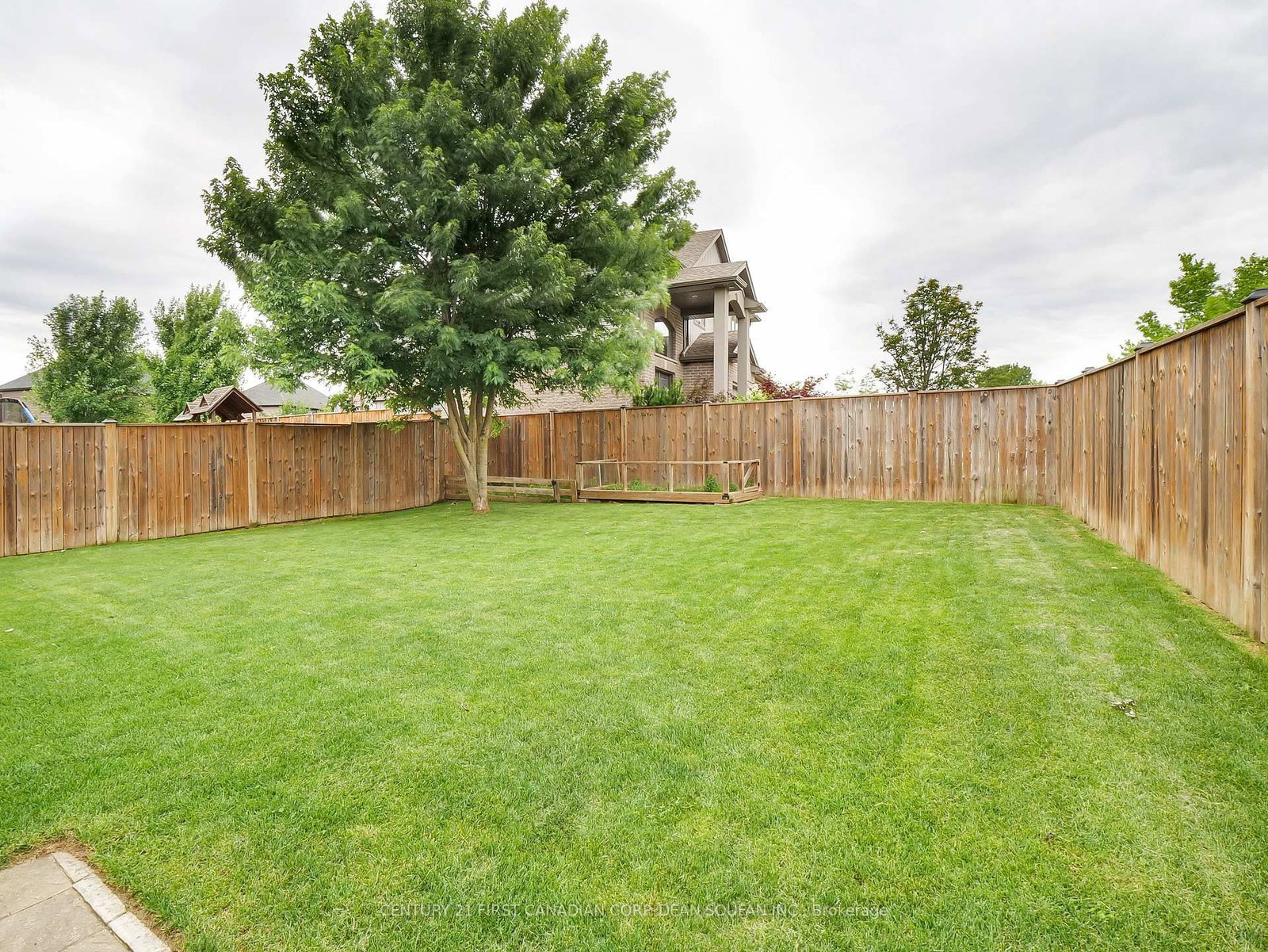 Listing Image 36
