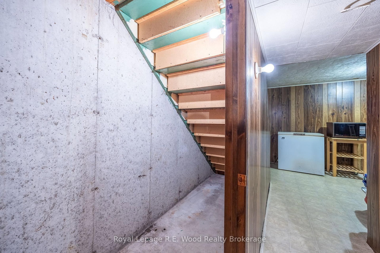 Listing Image 21