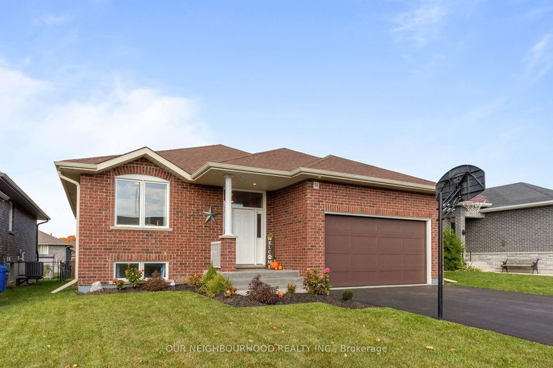54 Mcintosh Cres, Quinte West - Murray Ward image-0-0