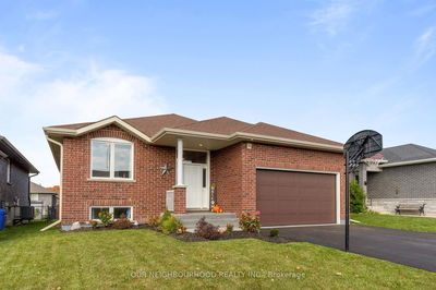 54 Mcintosh Cres, Quinte West - Murray Ward