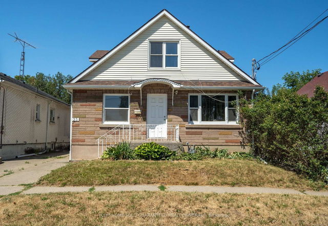 2 - 23 Augusta Avenue