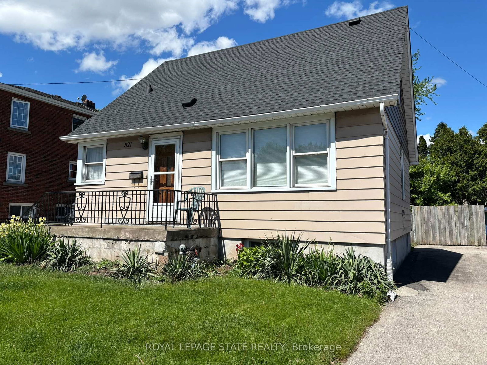 Detached House for sale at 521 Mary Street, Hamilton, North End, L8L 4X6 - MLS: X12172828