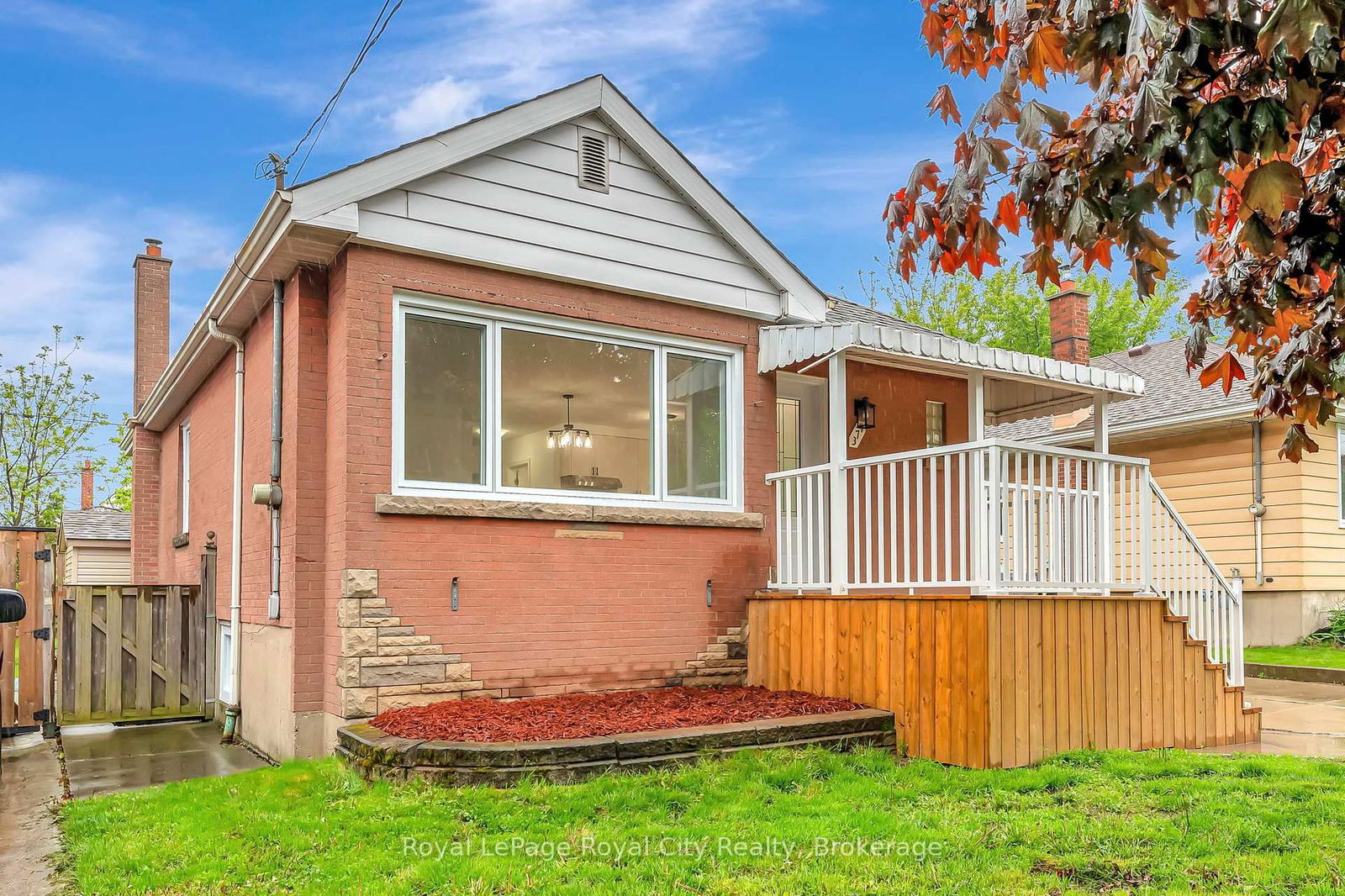Listing photo 1
