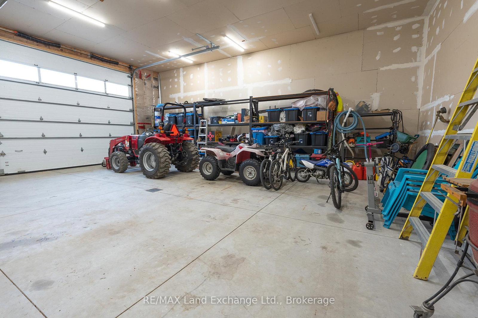 Listing Image 37